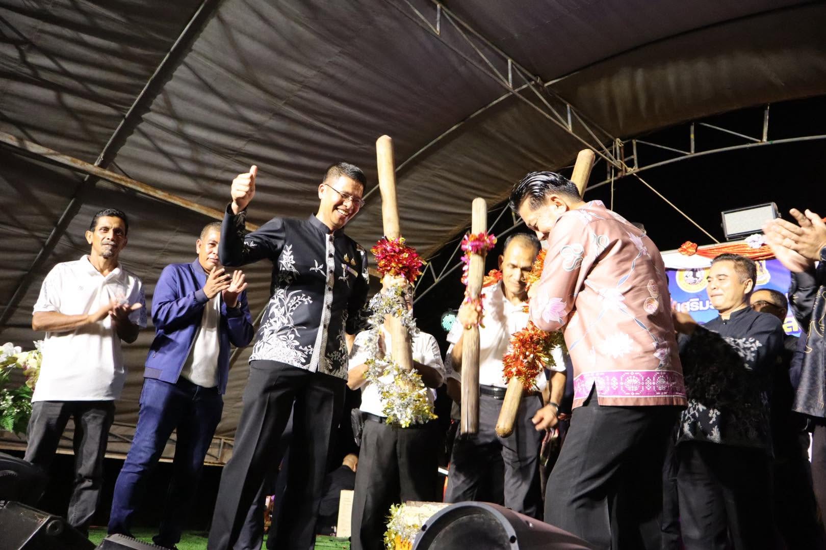โครงการส่งเสริมวัฒนธรรมวิถีชุมชนคนเขาขาว 1 อำเภอ 1 ลานสร้างสรรค์ ✨ เทศกาลตำข้าวเม่า จังหวัดสตูล ประจำปี 2569 ✨  (ประมวลภาพกิจกรรม)