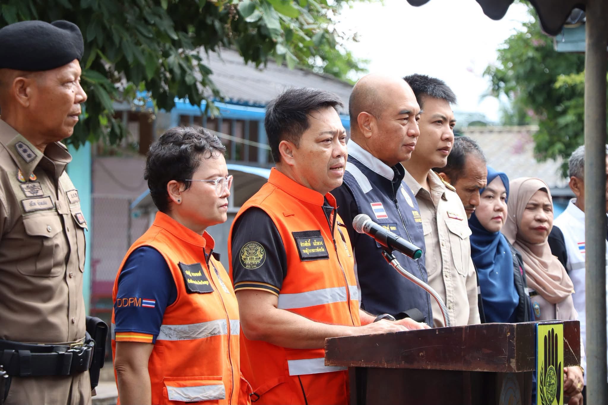 เข้าร่วมพิธีเปิดการสาธิตการอพยพและการบริหารจัดการศูนย์พักพิงชั่วคราวจังหวัดสตูล ณ โรงเรียนบ้านบ่อหิน ตำบลเขาขาว อำเภอละงู จังหวัดสตูล